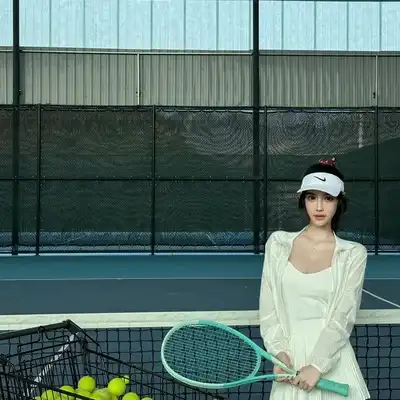 赵玲凡